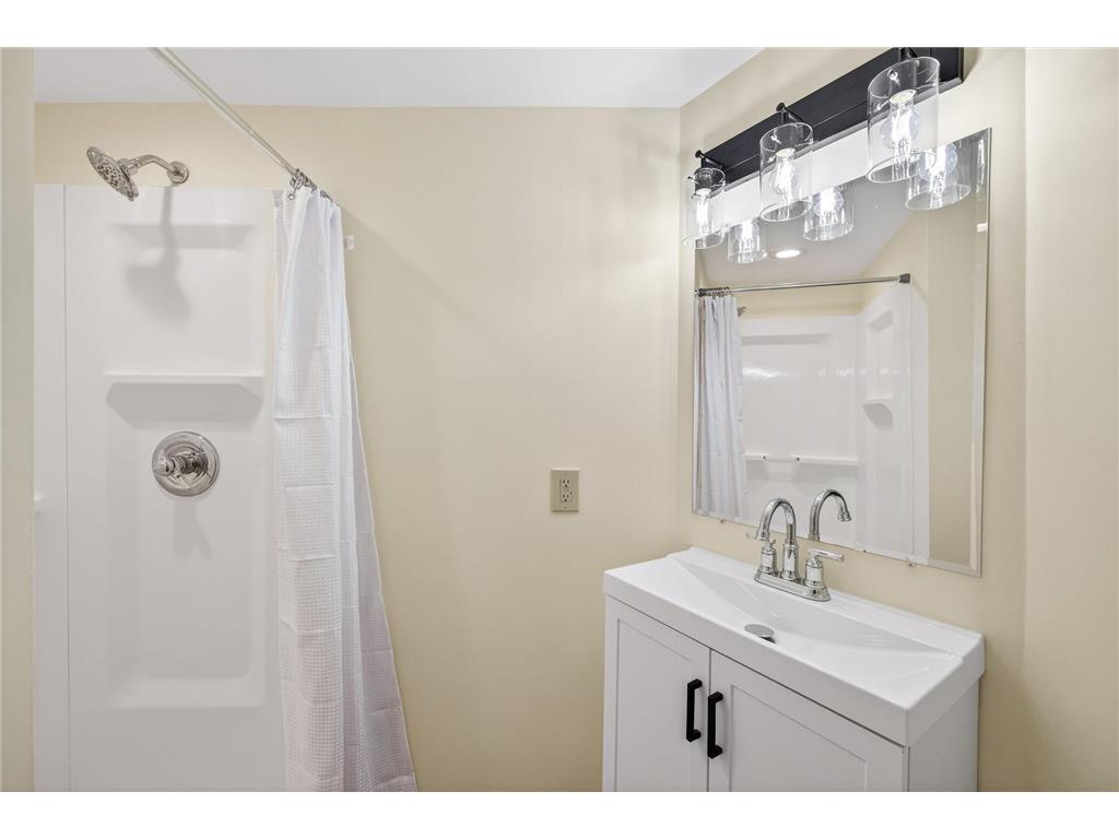 2302 Brewster Street Saint Paul MN 55108 7038525 image29