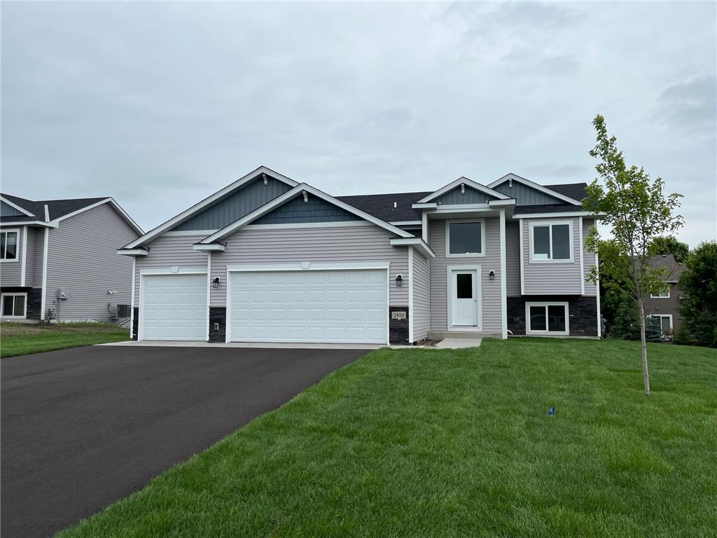 23021 Turquoise Street Saint Augusta MN 56301 6767778 image1