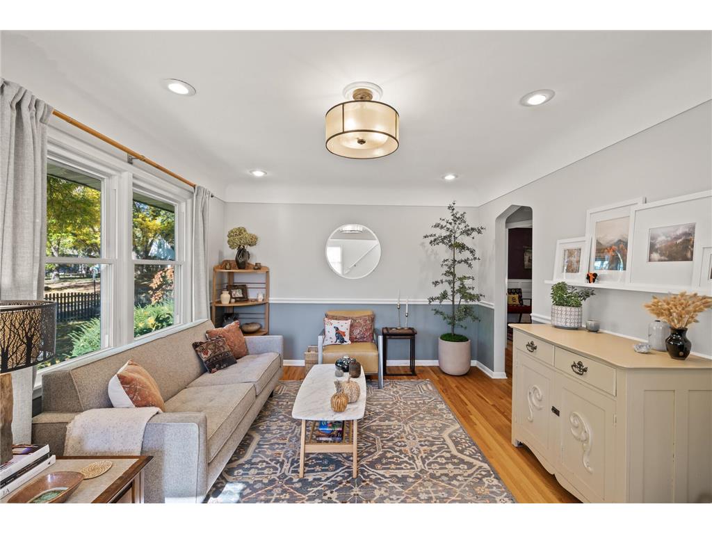 2303 17th Avenue NW New Brighton MN 55112 6728375 image1