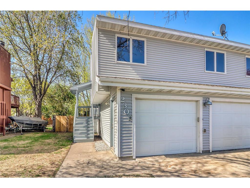 2303 18th Street S Fargo ND 58103 7075236 image1