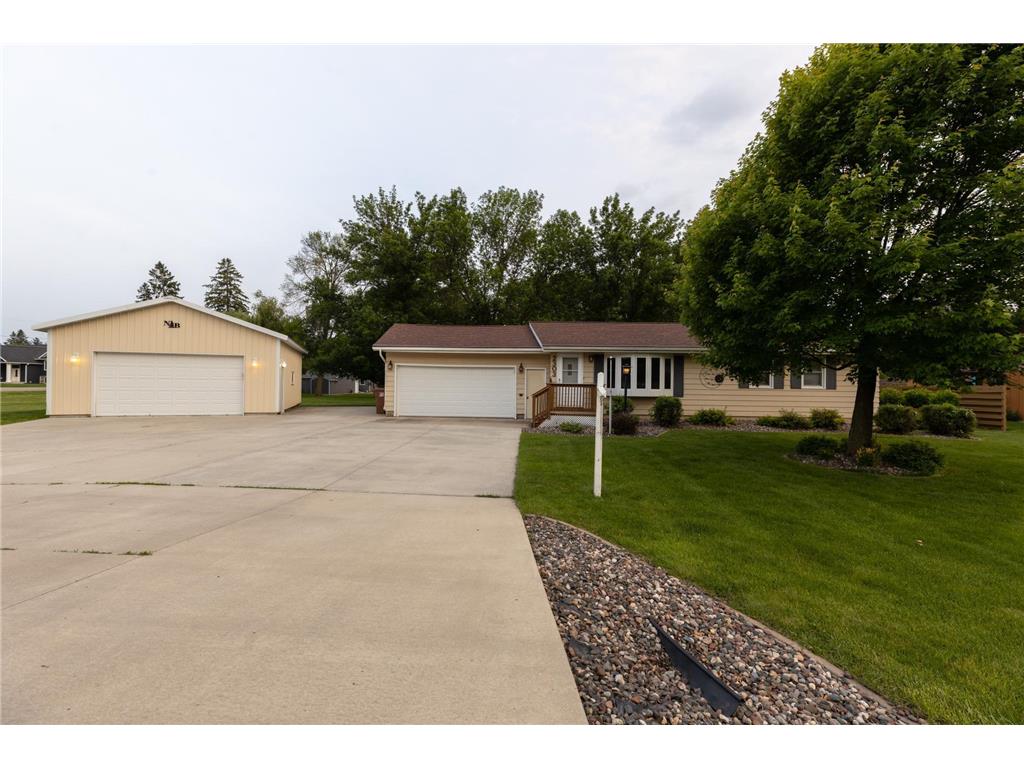 2303 9th Avenue SW Austin MN 55912 6738158 image1