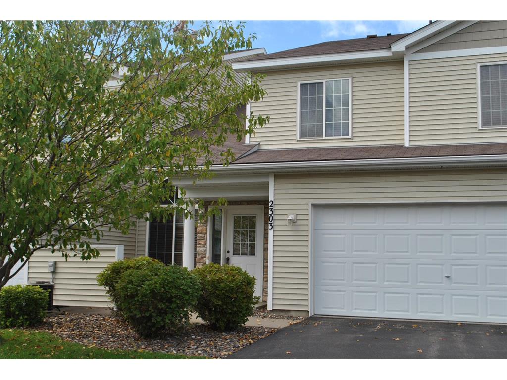 2303 Rosemary Curve Hudson WI 54016 6489832 image1