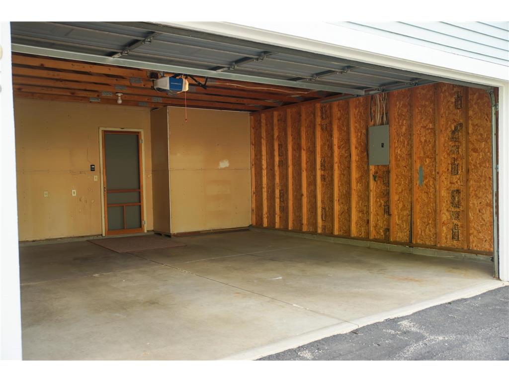 2303 Valleyhigh Drive NW Rochester MN 55901 7096879 image10