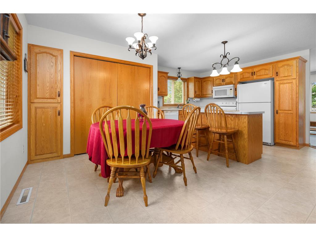2303 Vermont Drive Sartell MN 56377 7103068 image5