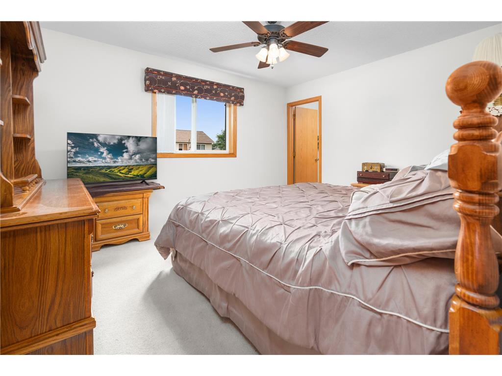 2303 Vermont Drive Sartell MN 56377 7103068 image8