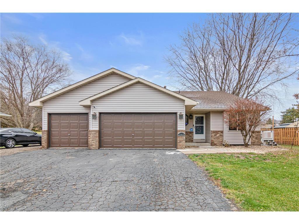 23030 Henna Avenue N Forest Lake MN 55025 7095700 image1