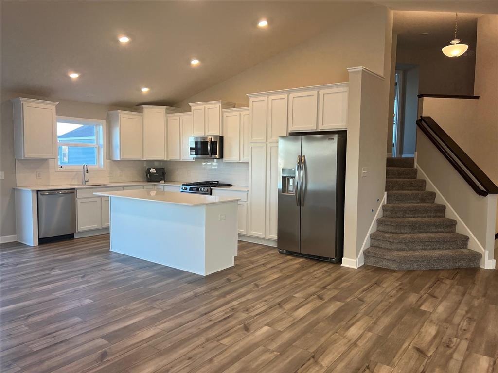 23037 Marie Place Rogers MN 55374 6460644 image1