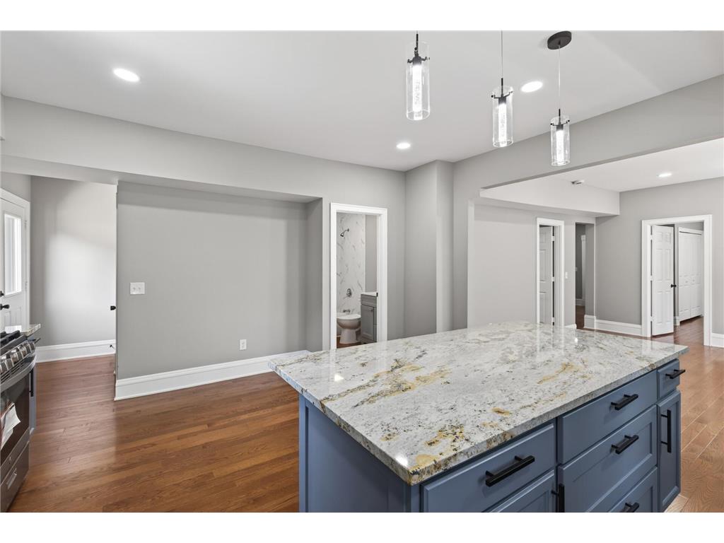 2304 26th Avenue S Minneapolis MN 55406 7084732 image12