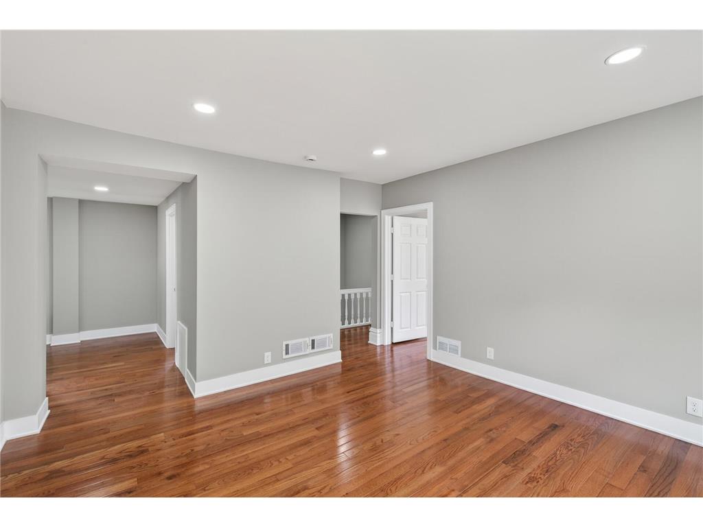 2304 26th Avenue S Minneapolis MN 55406 7084732 image21