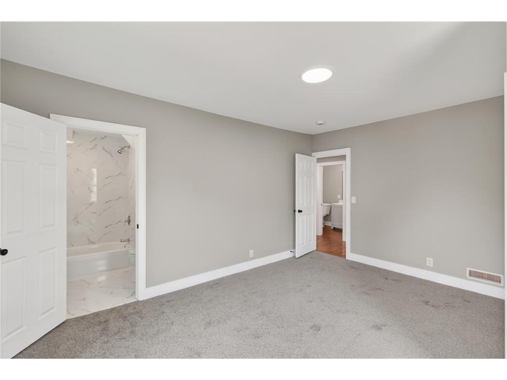 2304 26th Avenue S Minneapolis MN 55406 7084732 image24