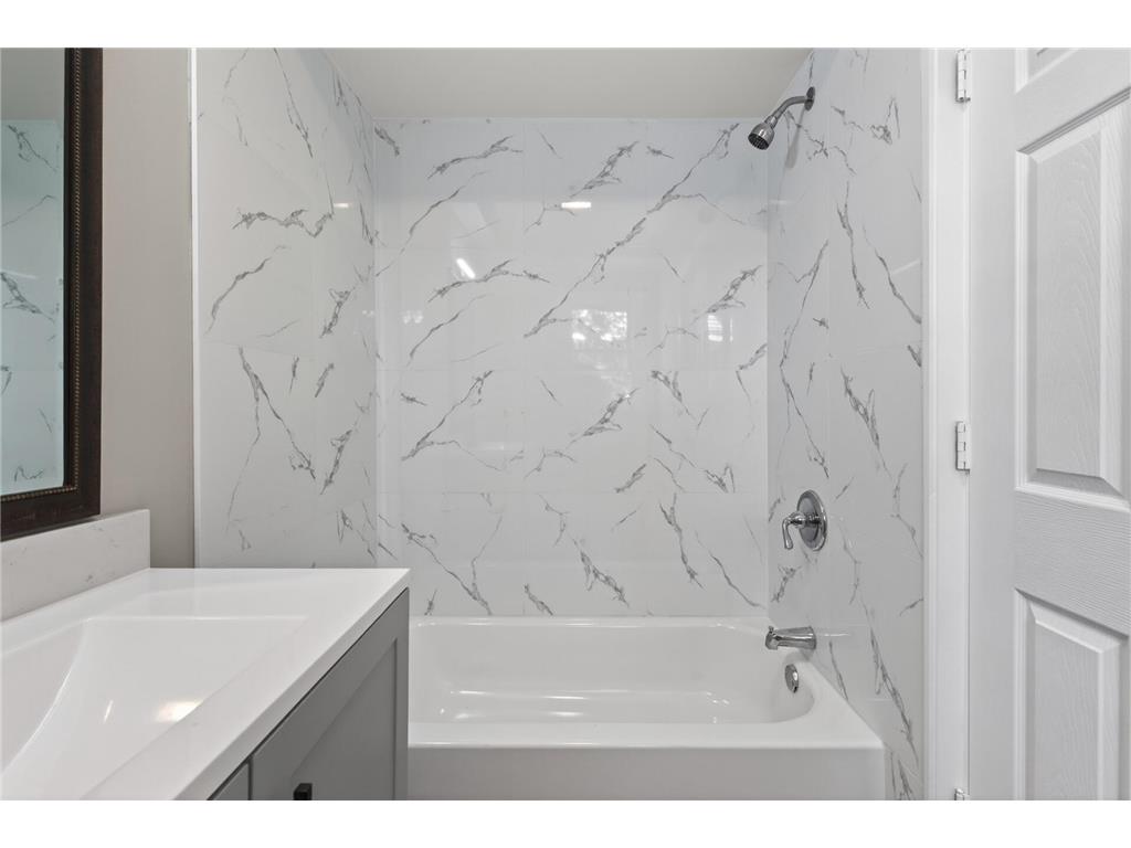 2304 26th Avenue S Minneapolis MN 55406 7084732 image28