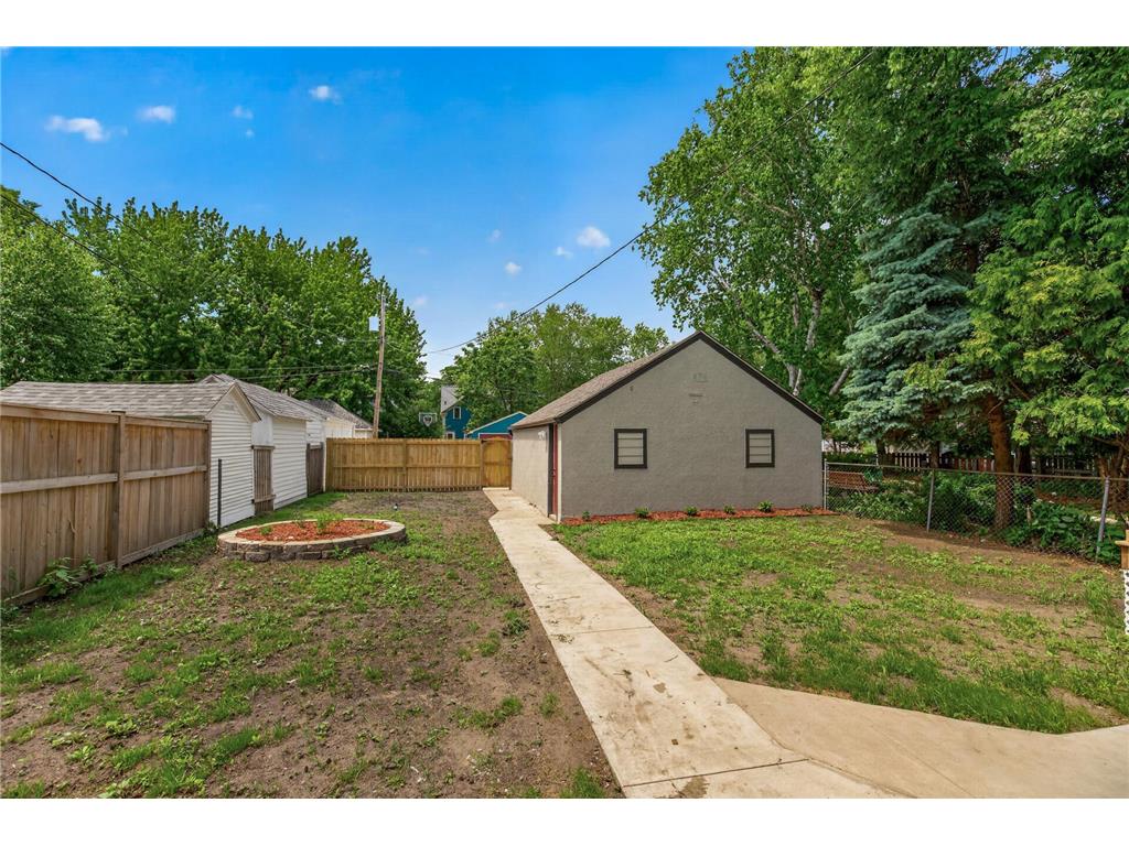 2304 26th Avenue S Minneapolis MN 55406 7084732 image46