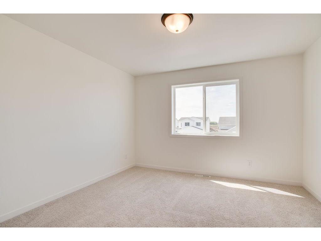 2304 37 Avenue S Moorhead MN 56560 6804093 image12