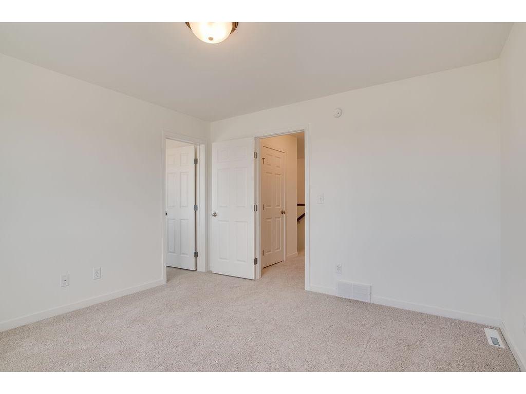 2304 37 Avenue S Moorhead MN 56560 6804093 image13