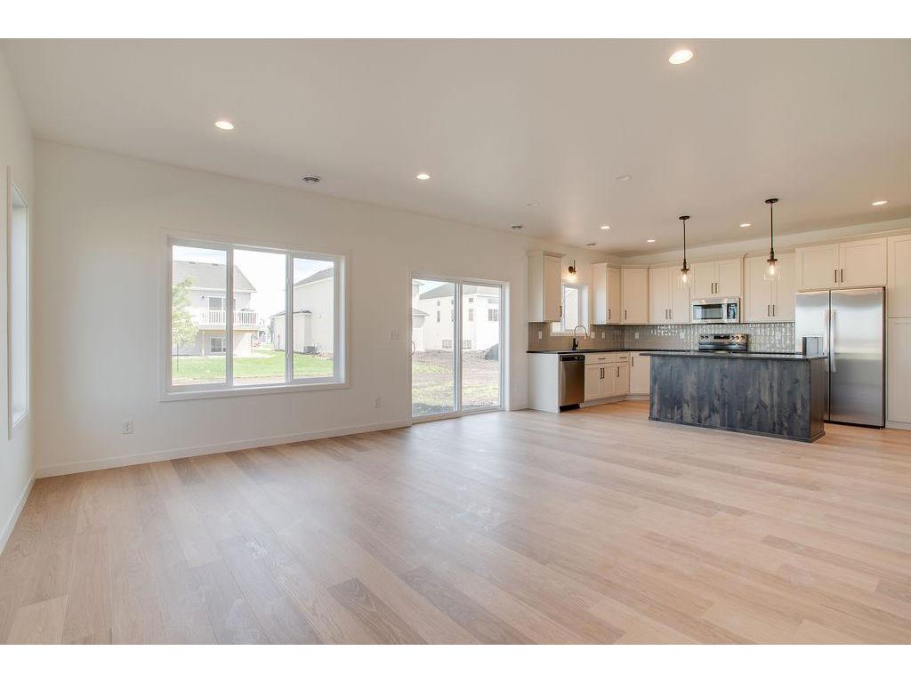 2304 37 Avenue S Moorhead MN 56560 6804093 image4