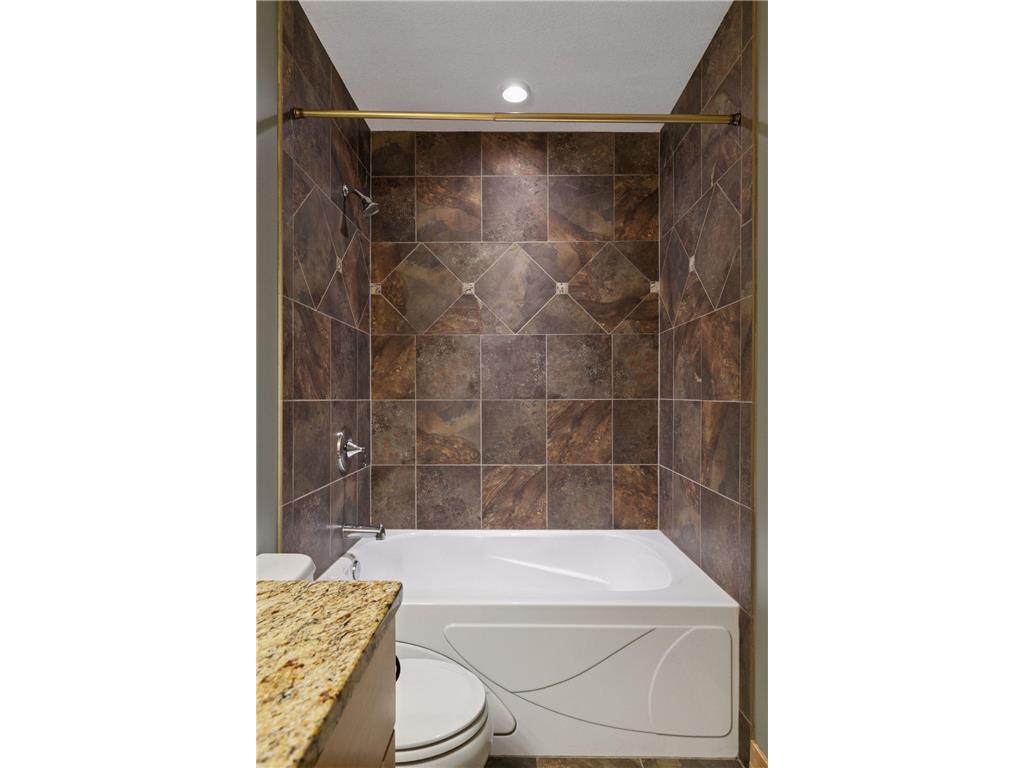 2304 Britwood Lane SW Rochester MN 55902 6822570 image63