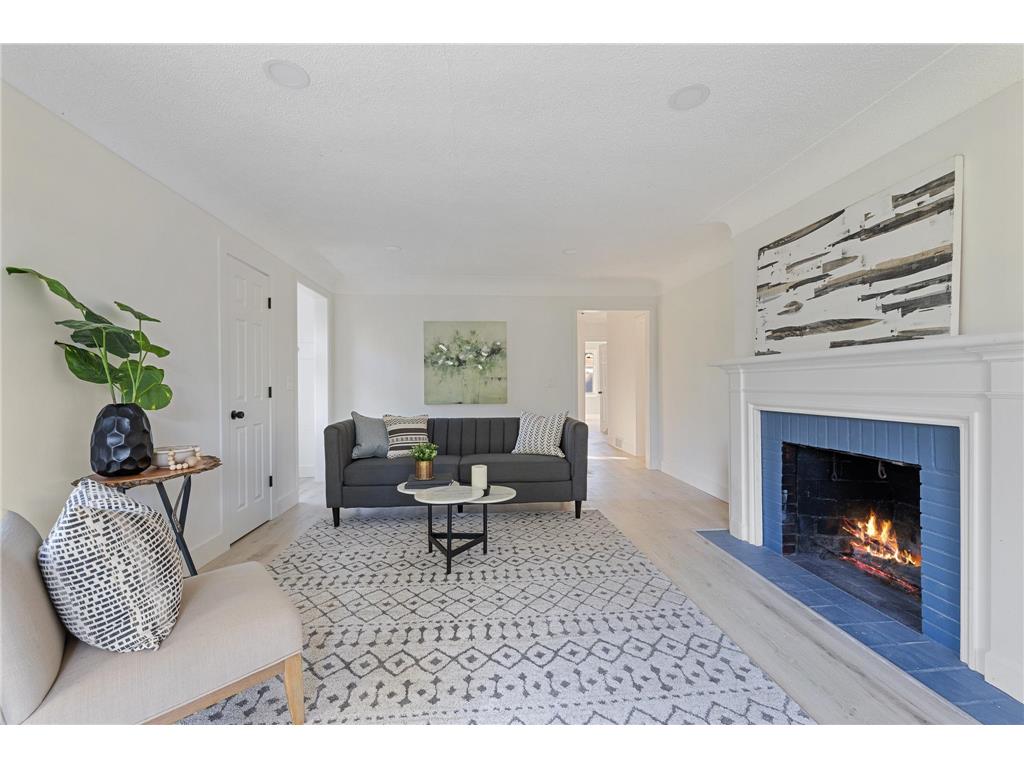 2304 Rivendell Lane Minnetonka MN 55305 6586592 image1