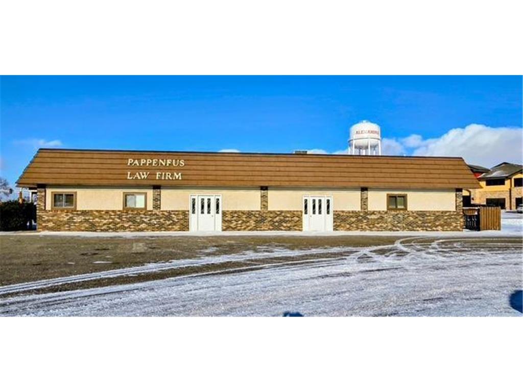 2304 S Broadway Street Alexandria MN 56308 7011757 image1