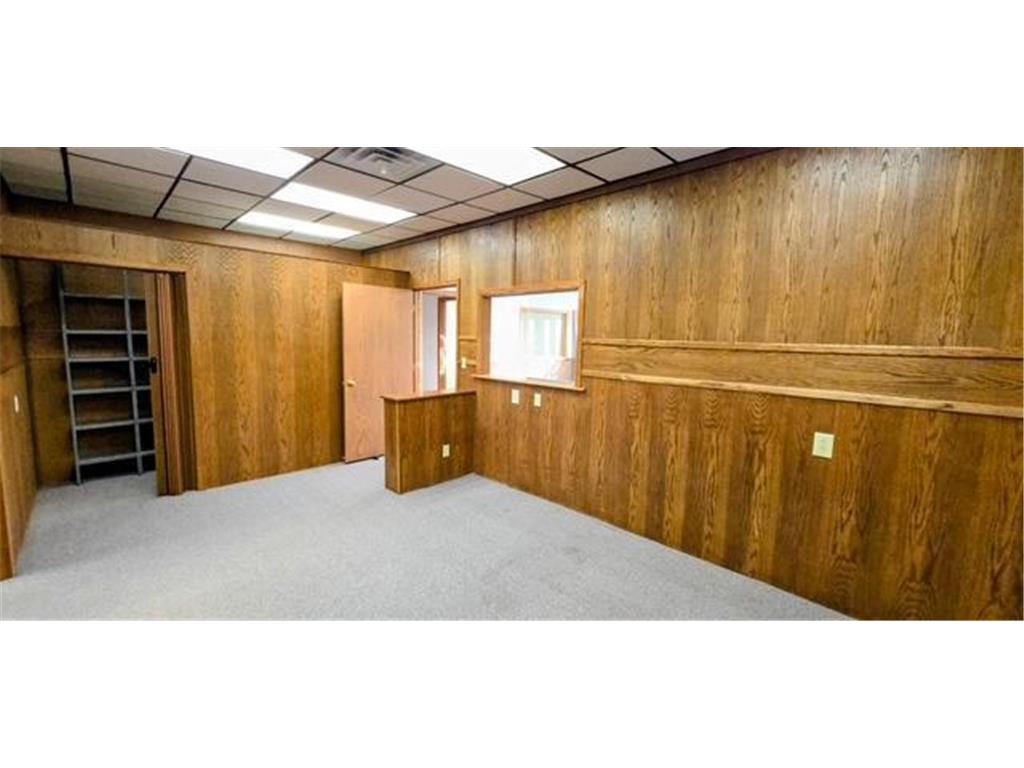 2304 S Broadway Street Alexandria MN 56308 7011757 image10