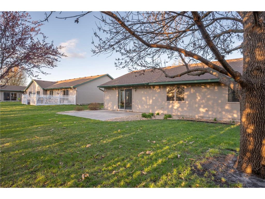 2304 SW 10 Street Willmar MN 56201 7069356 image4