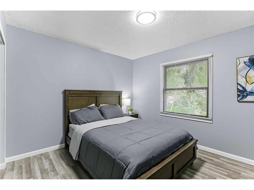 2304 Sheridan Avenue N Minneapolis MN 55411 7082234 image17