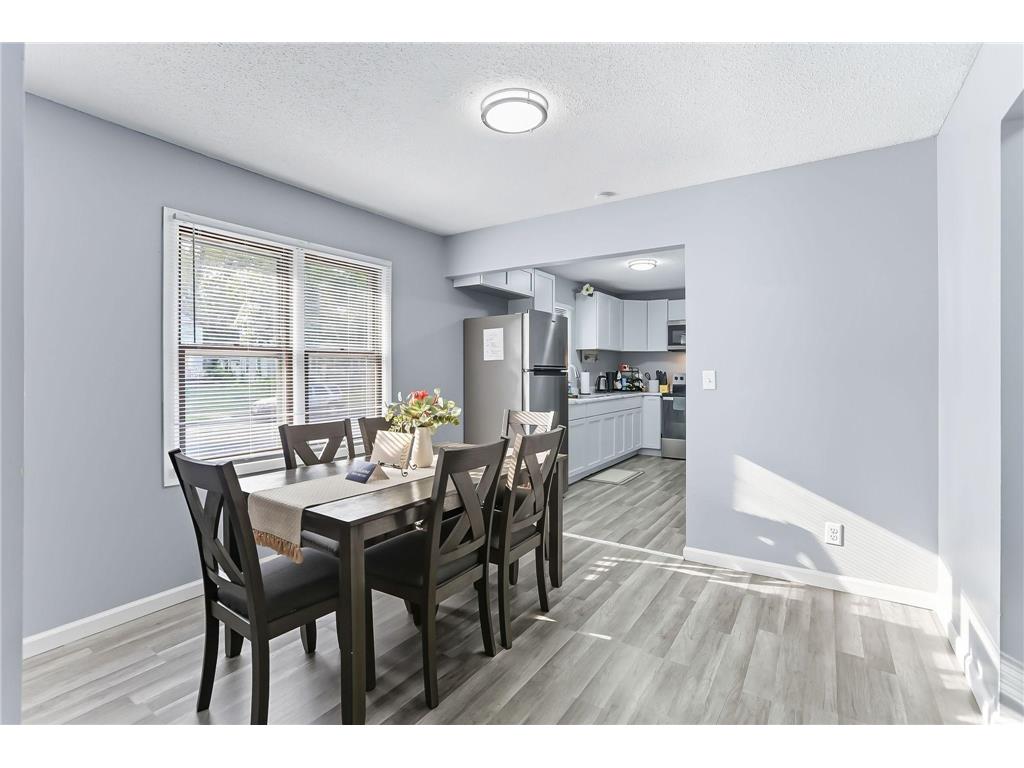 2304 Sheridan Avenue N Minneapolis MN 55411 7082234 image9