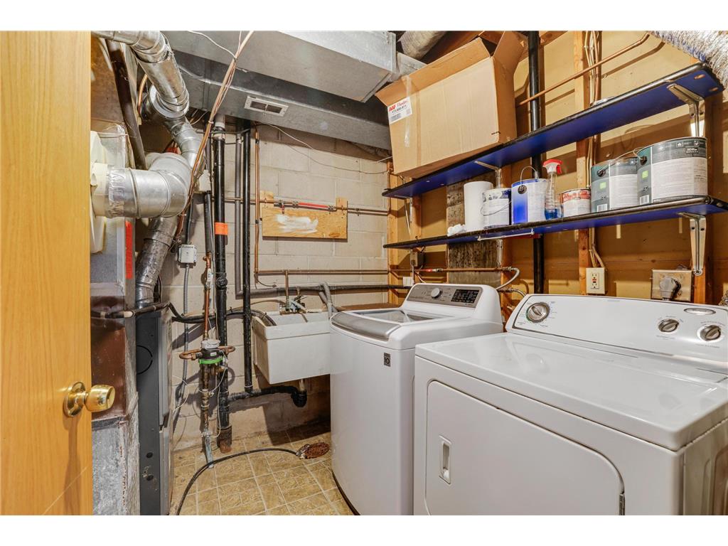 2305 E 122nd Street Burnsville MN 55337 7029796 image27