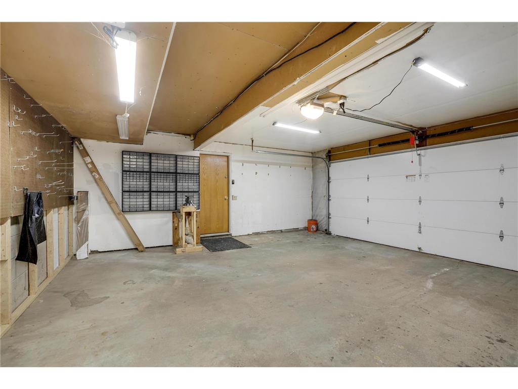 2305 E 122nd Street Burnsville MN 55337 7029796 image28