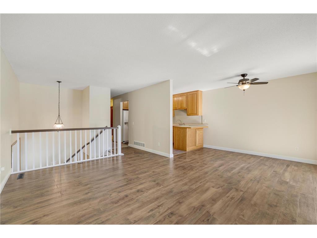 2305 E 122nd Street Burnsville MN 55337 7029796 image7