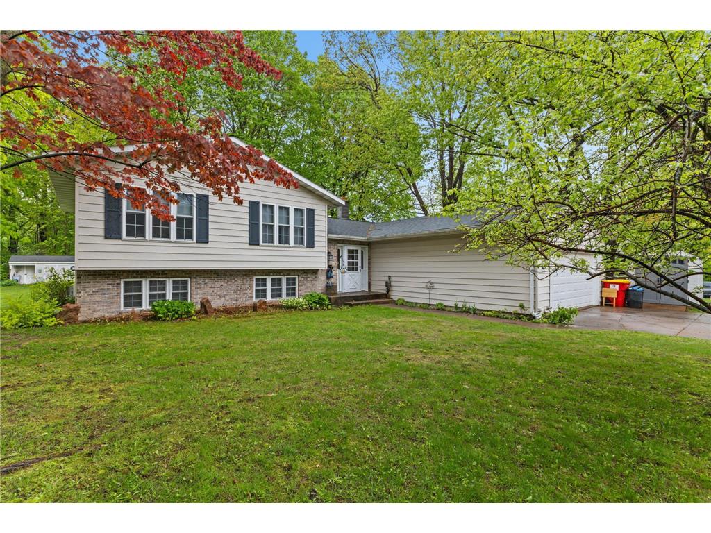 2305 Forest Path Cumberland WI 54829 6723479 image1