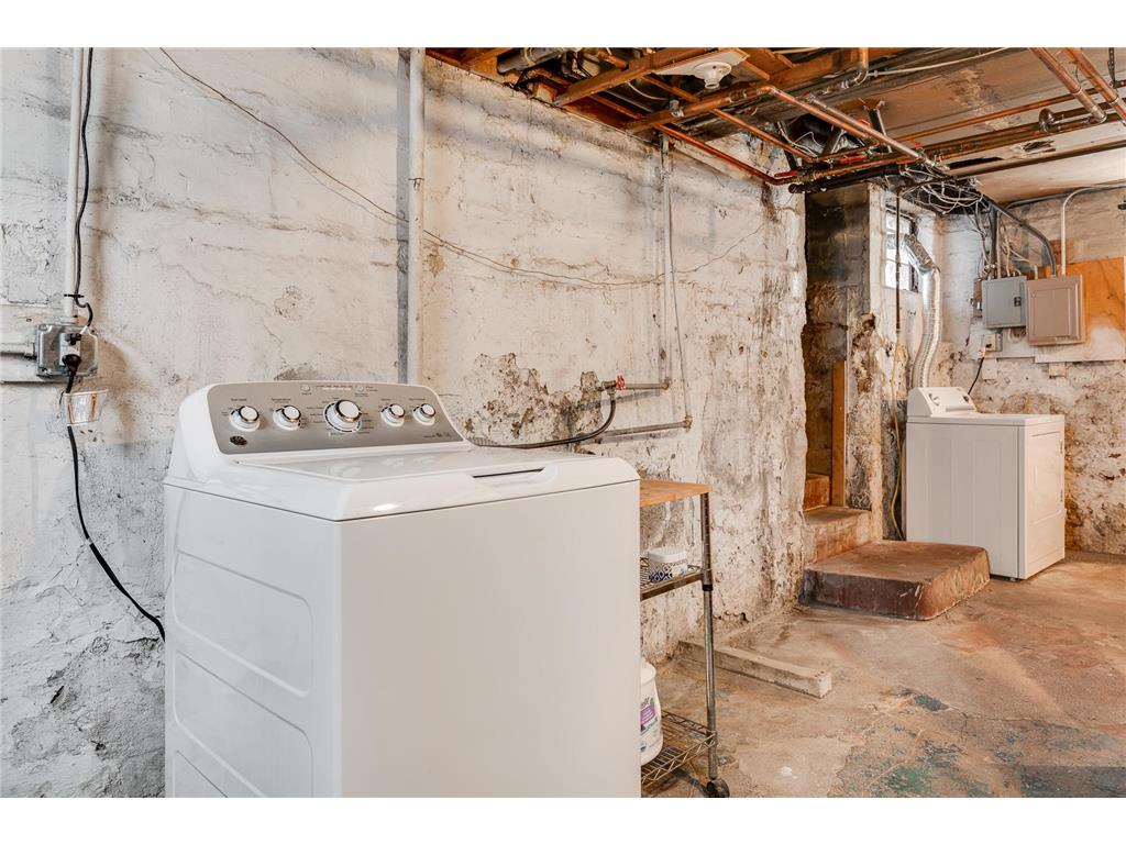 2305 Garfield Avenue Minneapolis MN 55405 7082009 image35