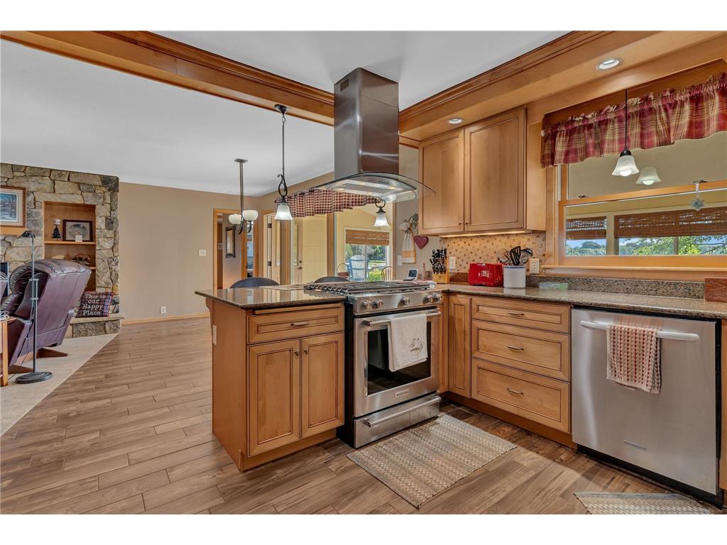 2305 NE COUNTRY CLUB DR Willmar MN 56201 - Willmar 7098122 image37