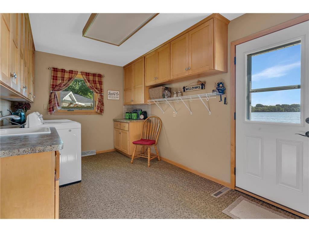 2305 NE COUNTRY CLUB DR Willmar MN 56201 - Willmar 7098122 image59