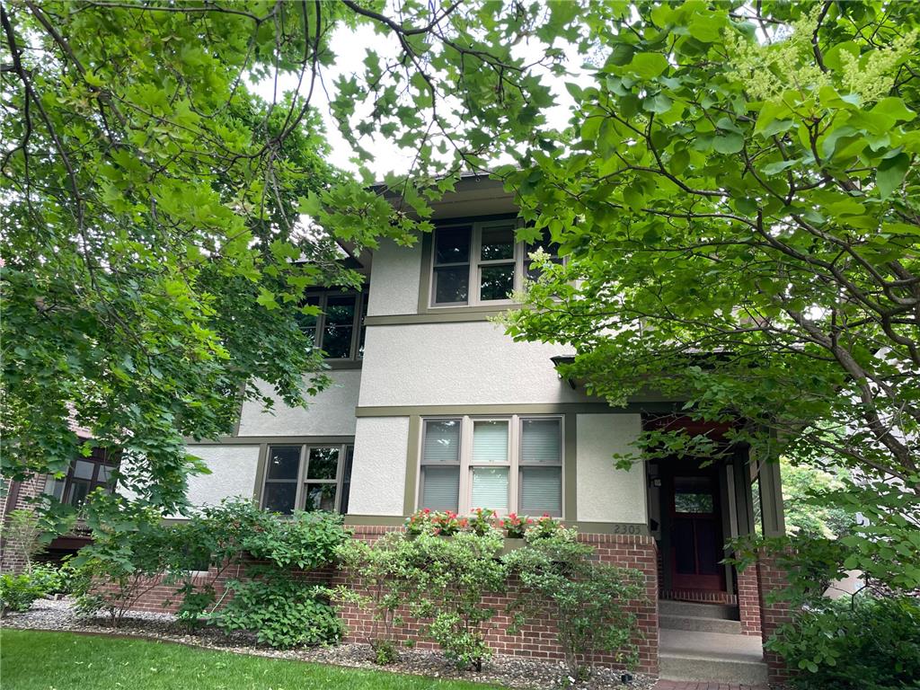 2305 Newton Avenue S Minneapolis MN 55405 6426098 image1