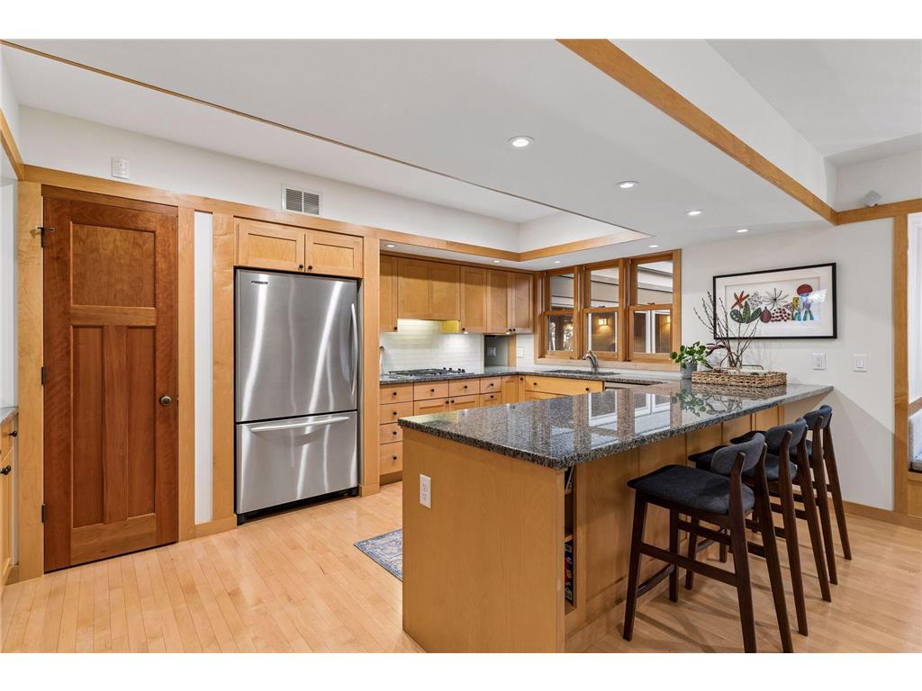 2305 Newton Avenue S Minneapolis MN 55405 7061918 image23