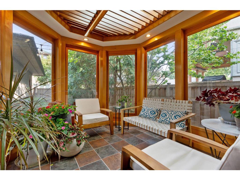 2305 Newton Avenue S Minneapolis MN 55405 7061918 image37