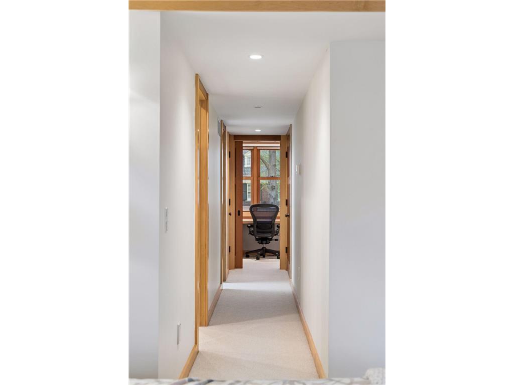 2305 Newton Avenue S Minneapolis MN 55405 7061918 image60
