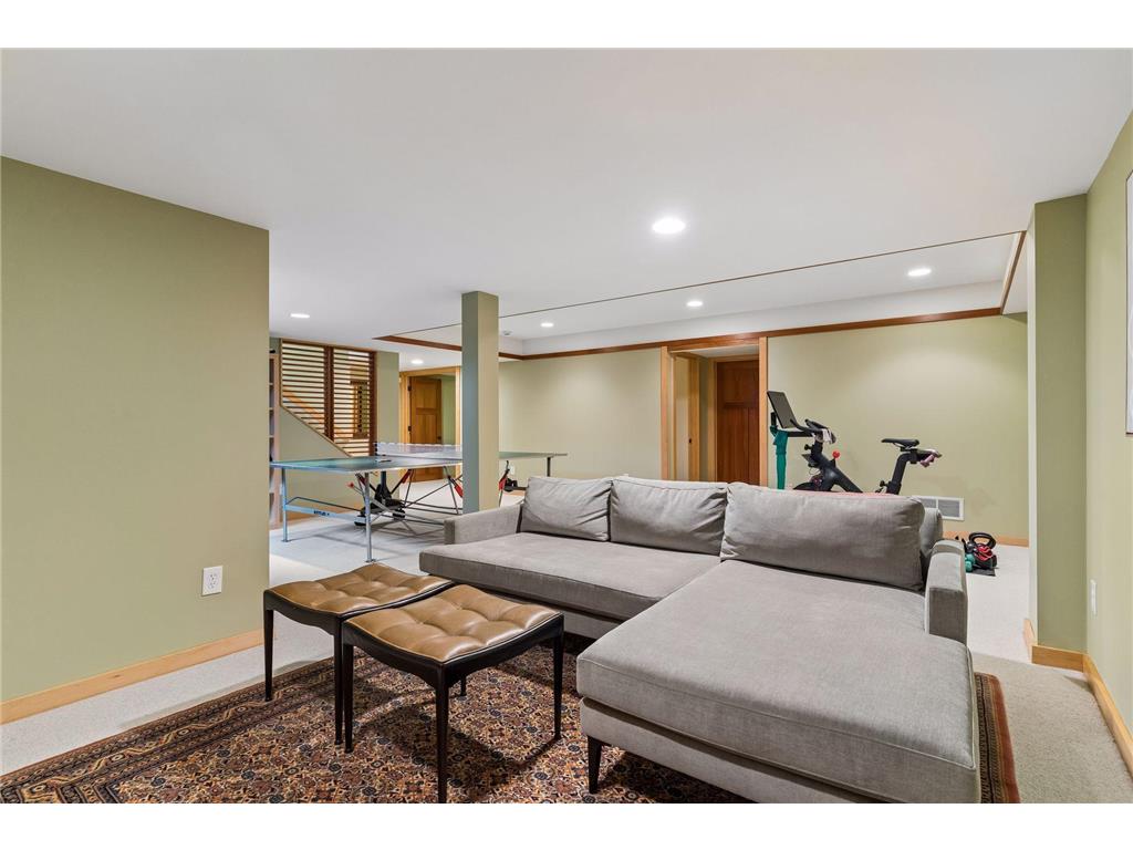 2305 Newton Avenue S Minneapolis MN 55405 7061918 image78
