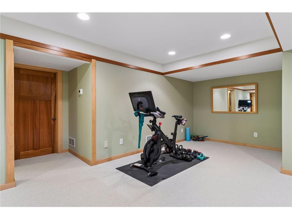 2305 Newton Avenue S Minneapolis MN 55405 7061918 image79
