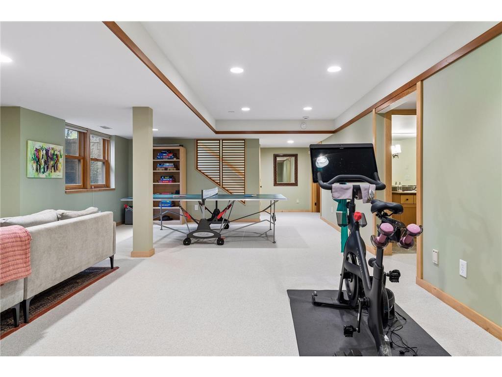 2305 Newton Avenue S Minneapolis MN 55405 7061918 image80