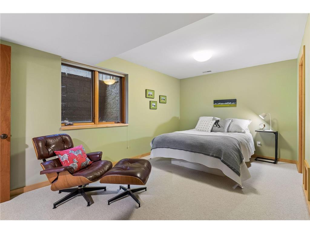 2305 Newton Avenue S Minneapolis MN 55405 7061918 image81