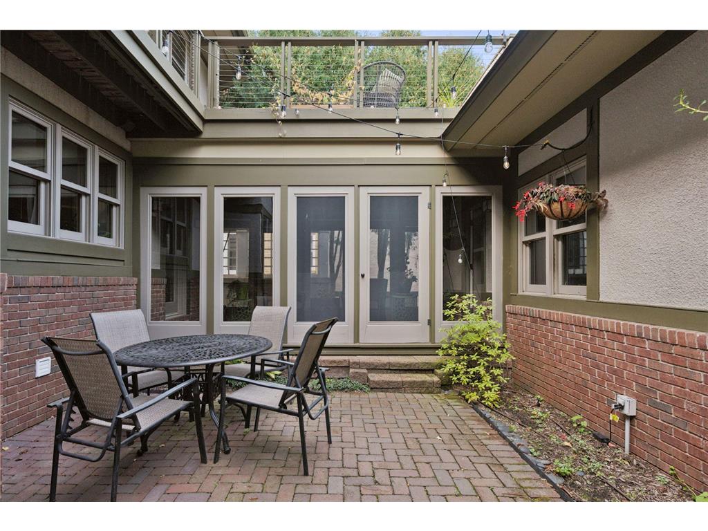 2305 Newton Avenue S Minneapolis MN 55405 7061918 image89