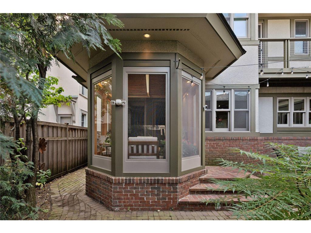 2305 Newton Avenue S Minneapolis MN 55405 7061918 image92