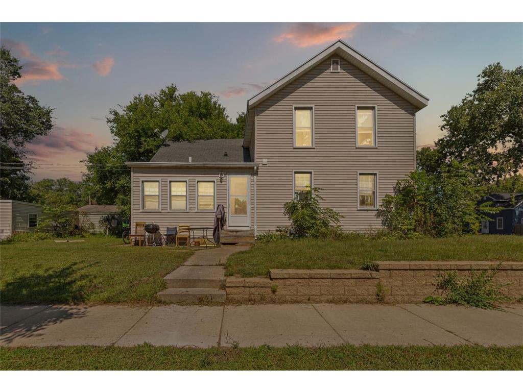 2306 4th Street Eau Claire WI 54703 7057064 image5