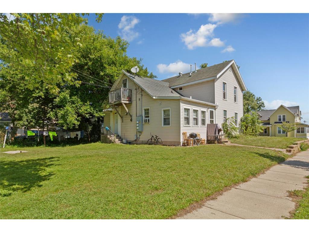 2306 4th Street Eau Claire WI 54703 7057064 image6