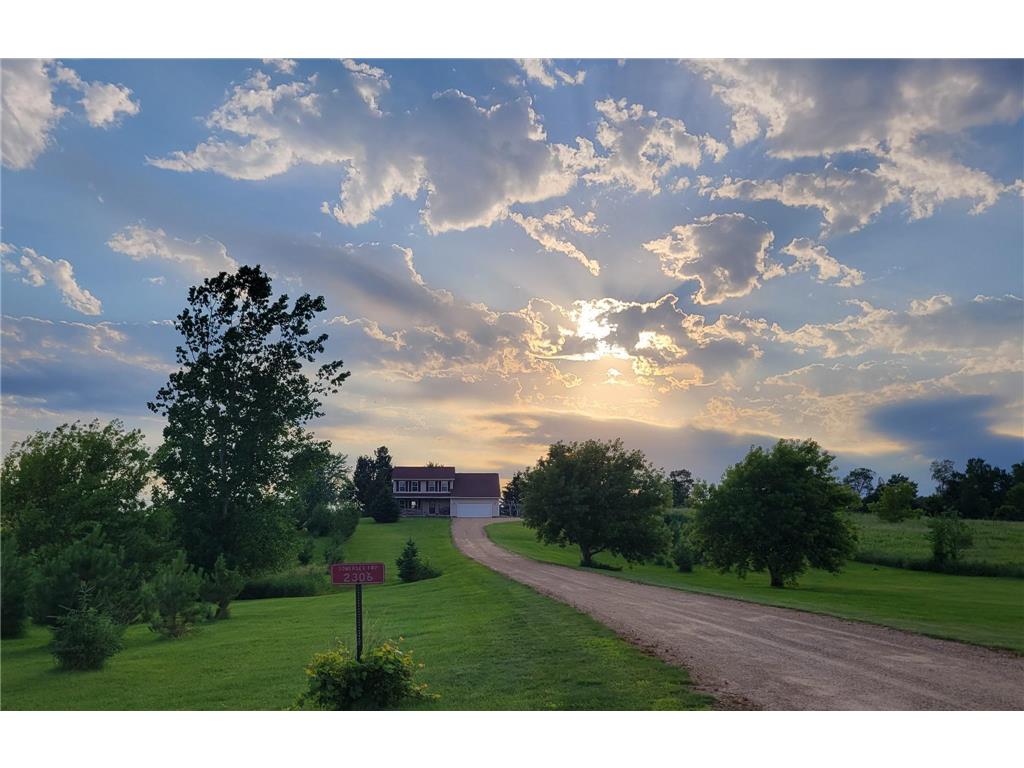 2306 76th Street New Richmond WI 54017 6634174 image1