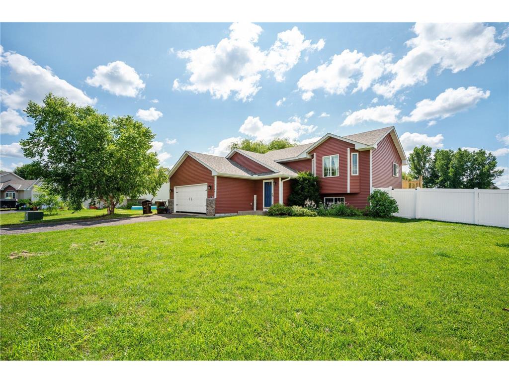 2306 Maple Lane Buffalo MN 55313 6572083 image1