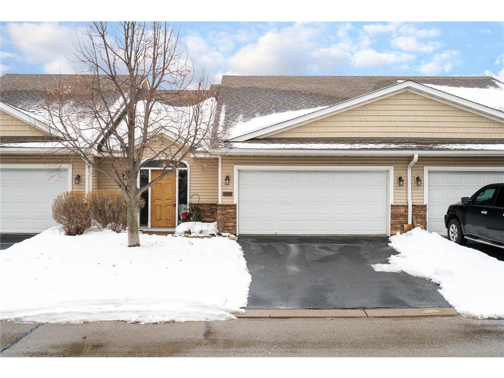 2306 Vierling Drive E Shakopee MN 55379 6339661 image1
