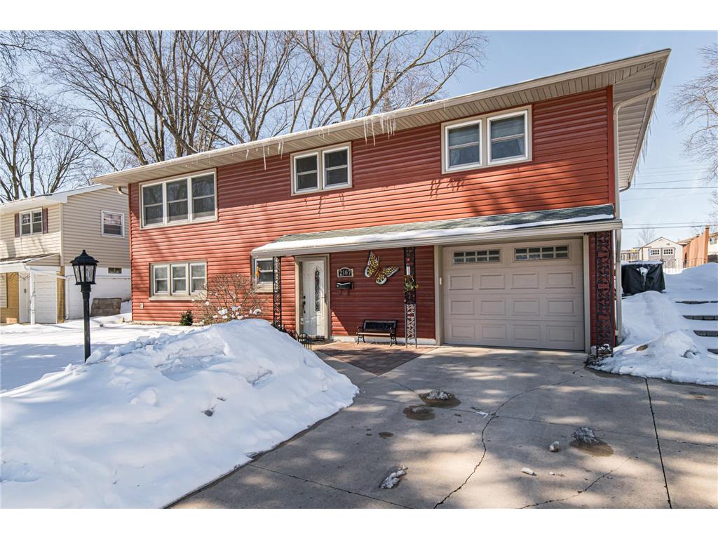 2307 17th Avenue NW Rochester MN 55901 6342695 image1
