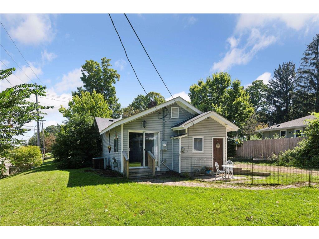 2307 Chateau Lane Mound MN 55364 6593375 image1